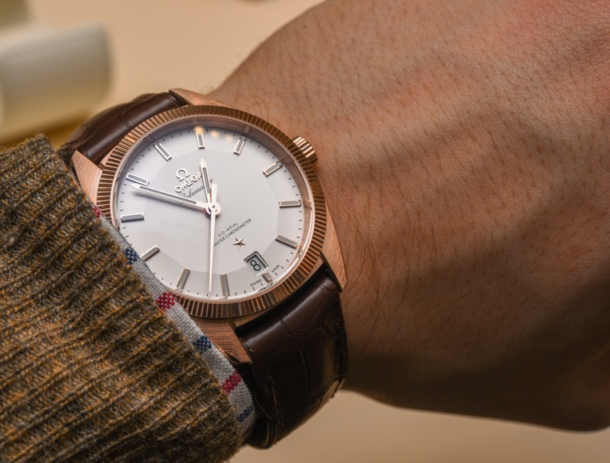 Omega-Globemaster-Co-Axial-Master-Chronometer-hands-on-1