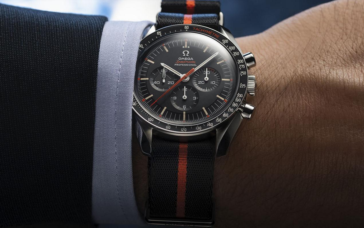The sturdy fake Omega Speedmaster SpeedyTuesday 311.12.42.30.01.001 watches are made from stainless steel.