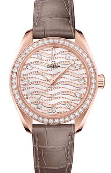 Swiss reproduction watches are fascinating with diamonds.