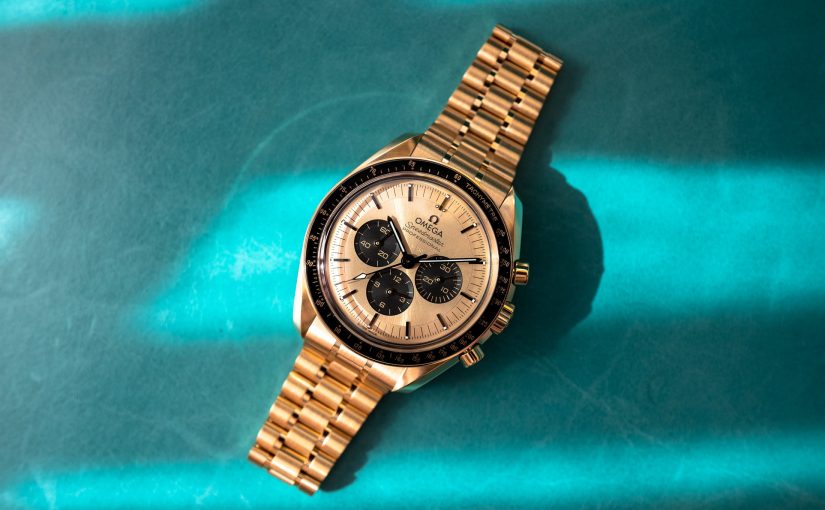 Hands-On The Resplendent UK Perfect Replica Omega Speedmaster Moonwatch Professional In Moonshine Gold